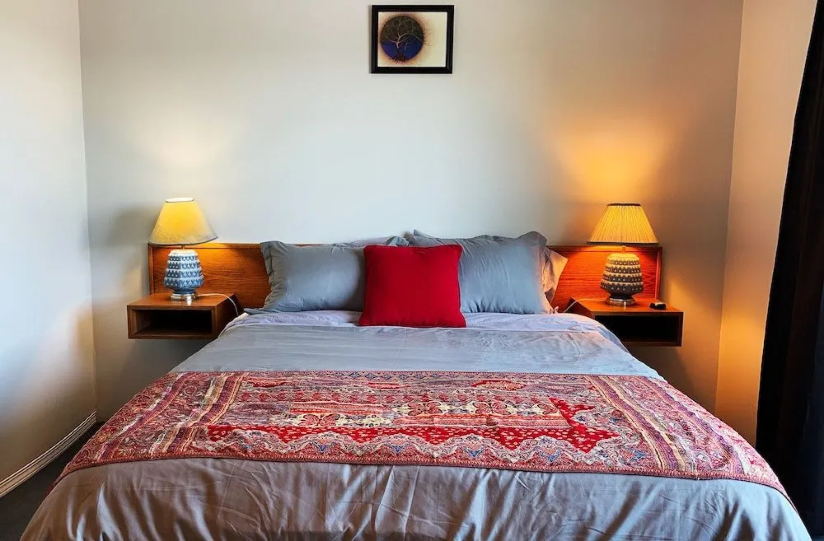 Lasqueti Island Hotel & Restaurant