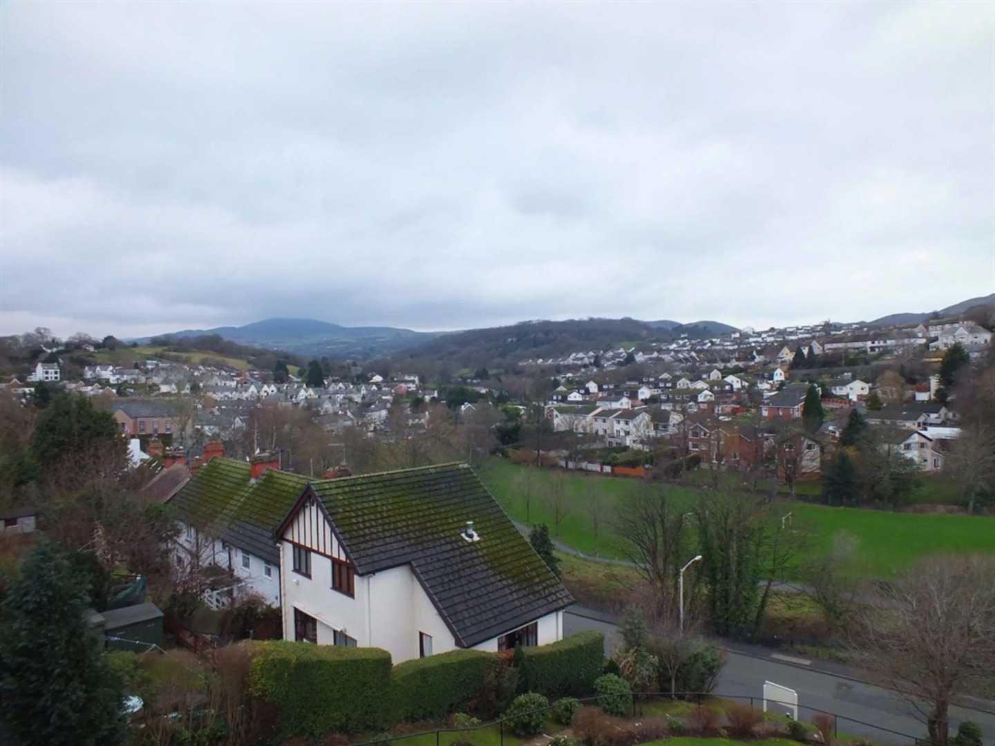 Glan Heulog Guest House