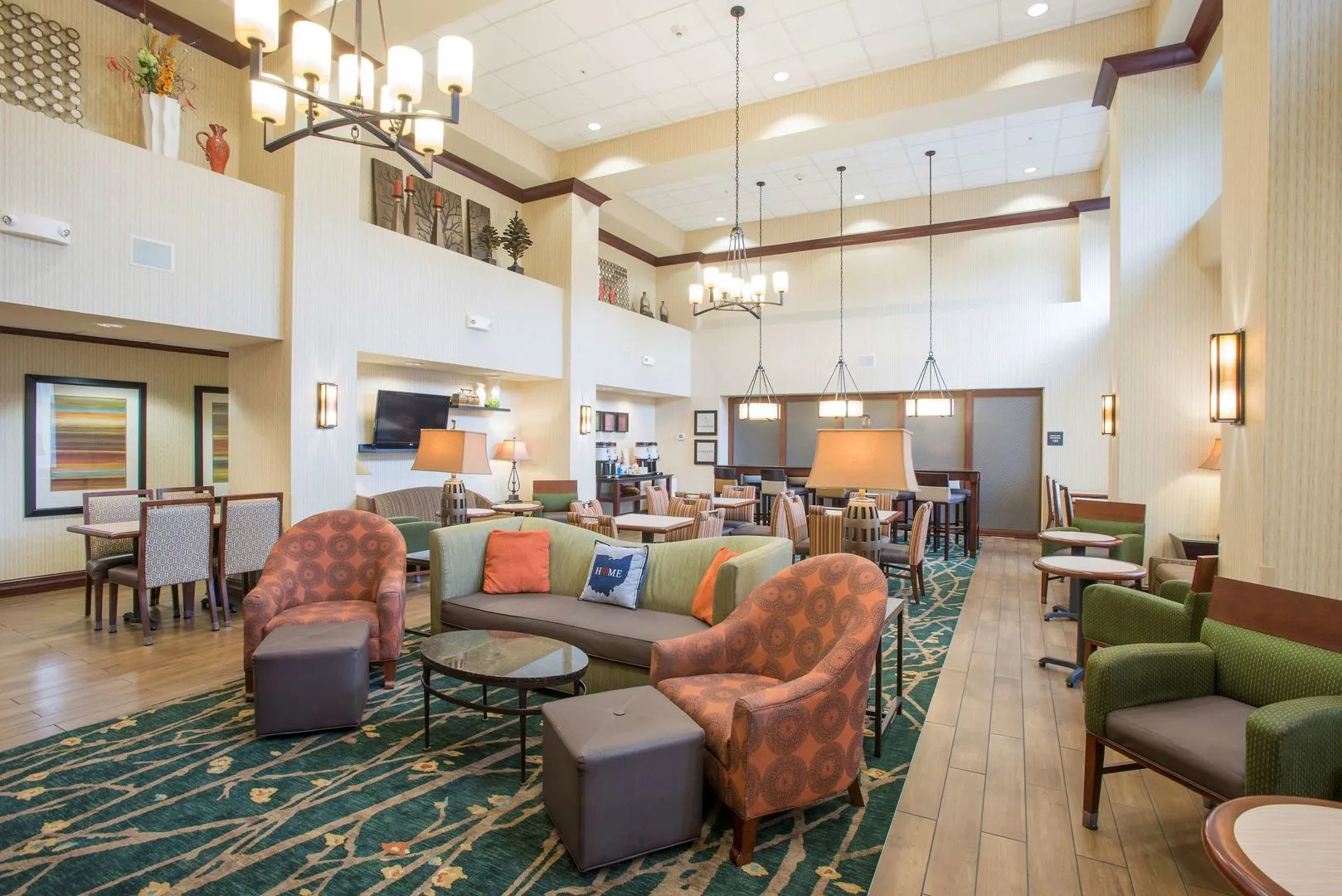 Hampton Inn & Suites Cincinnati-Union Center