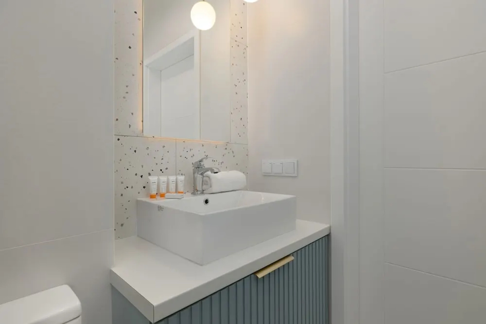 Trendy Apartment Katowice by Renters