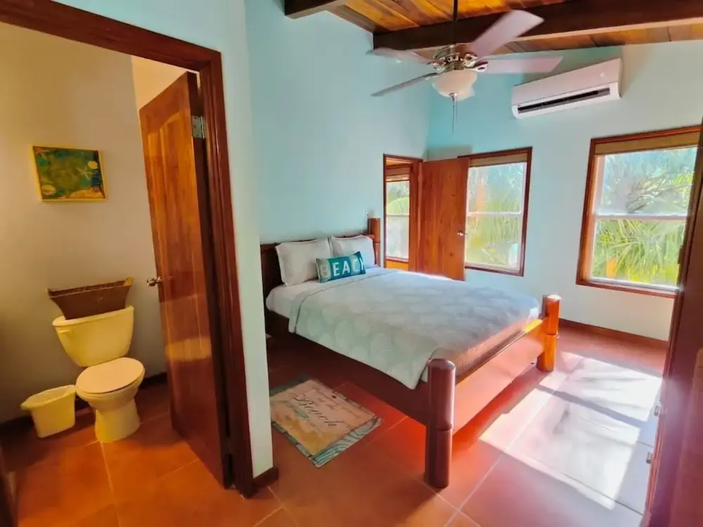 Casa De Bonita 4 Bedroom Home by RedAwning