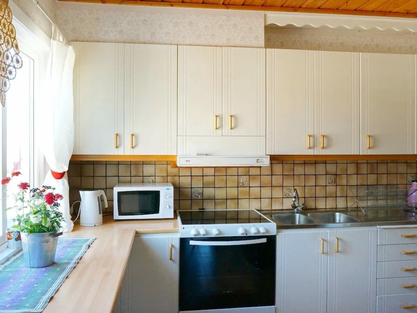 5 Person Holiday Home in Heberg