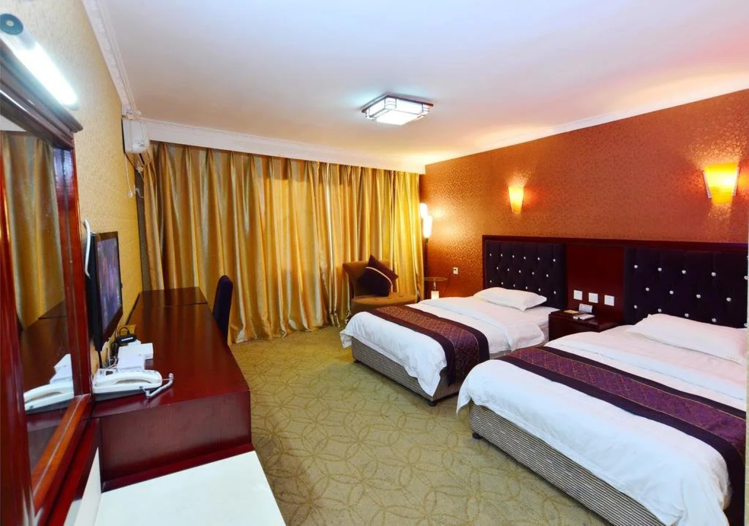 Jiuxiang Hotel
