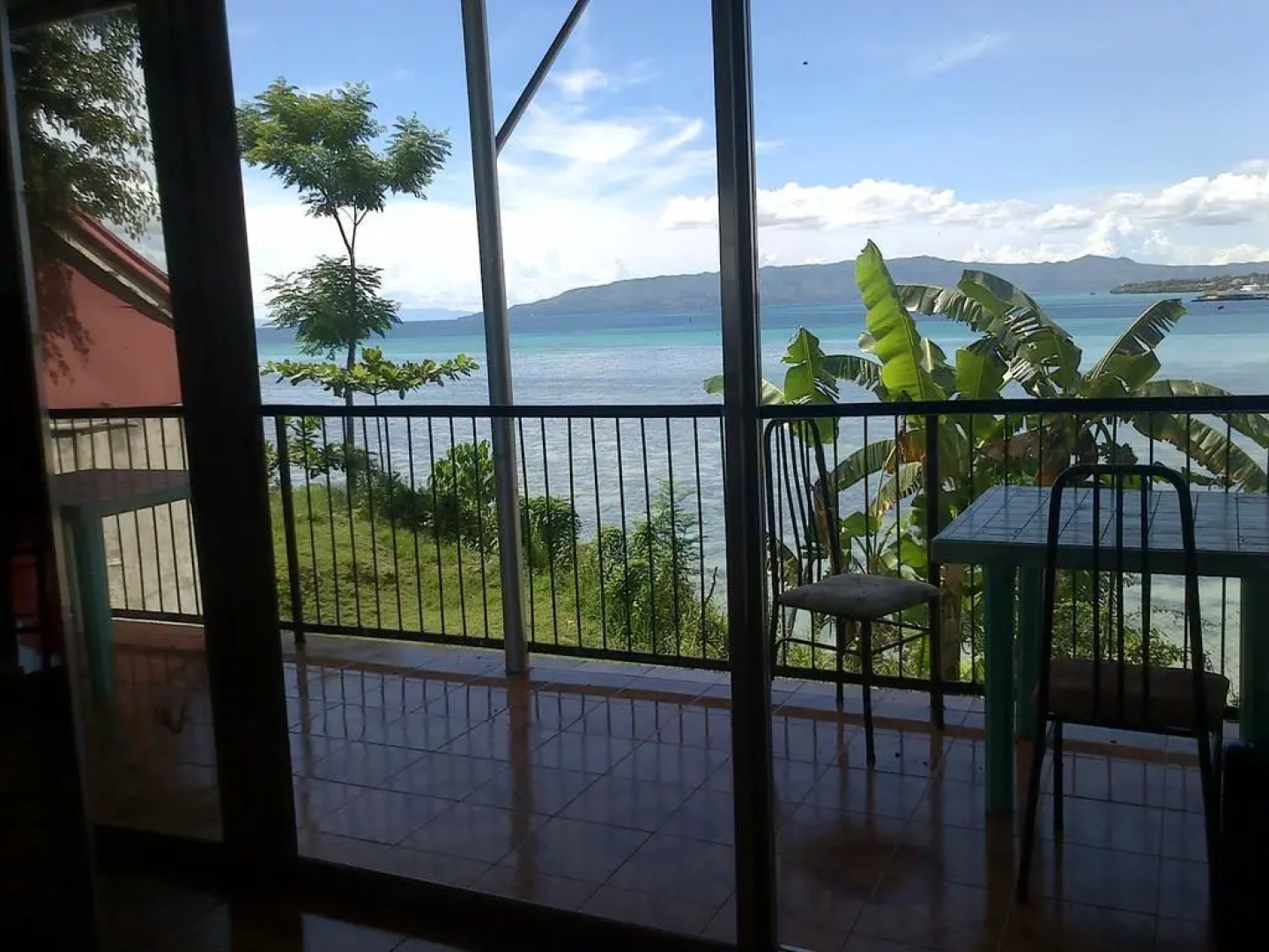 Ladaga Inn & Restaurant