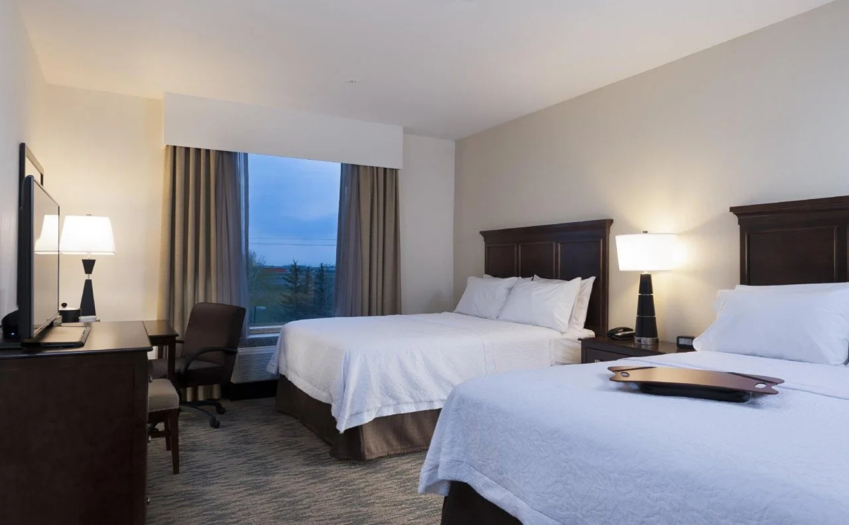 Hampton Inn & Suites by Hilton, Airdrie, AB, Canada