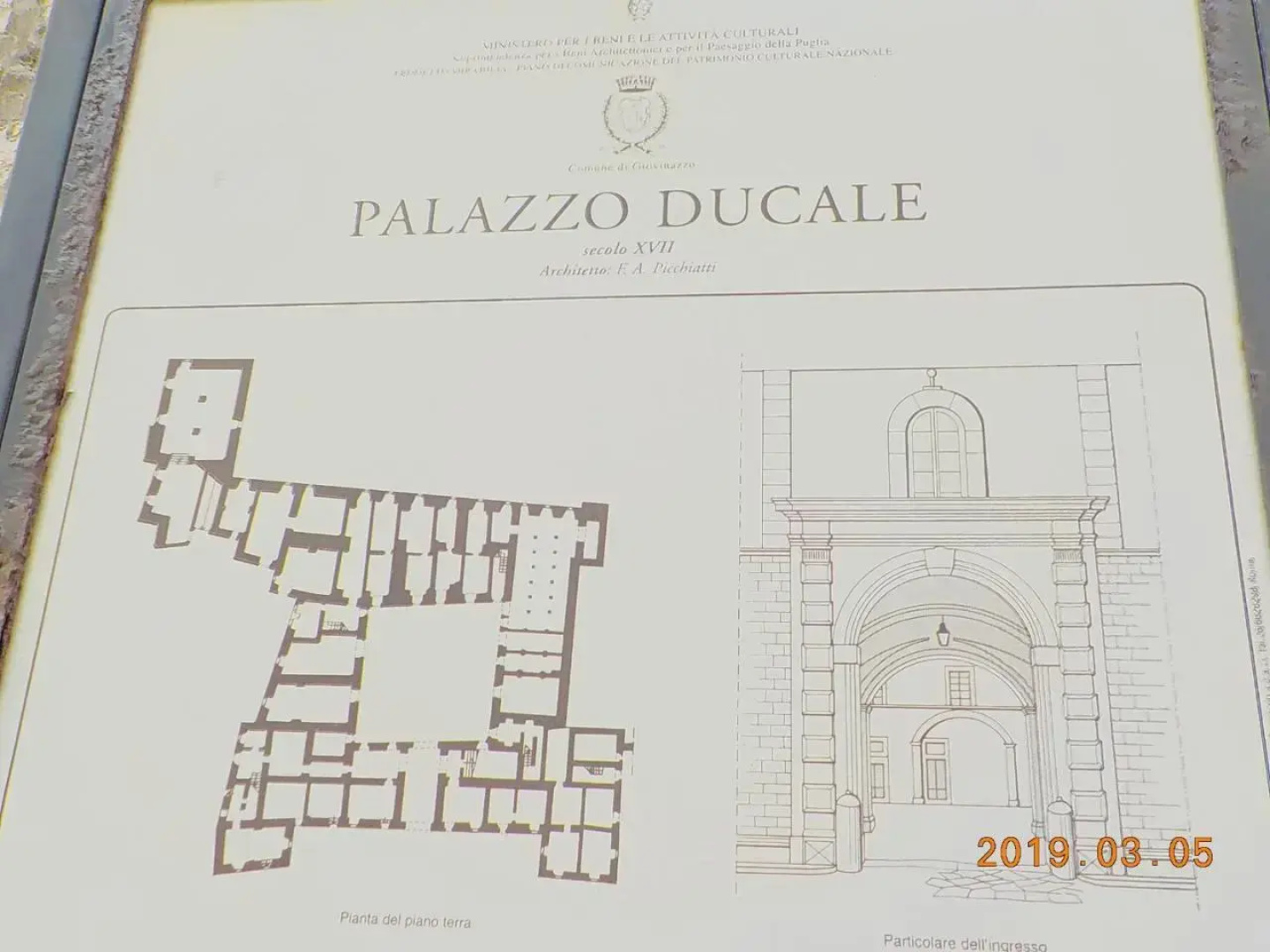 Piazza Duomo - Medieval Puglia's House