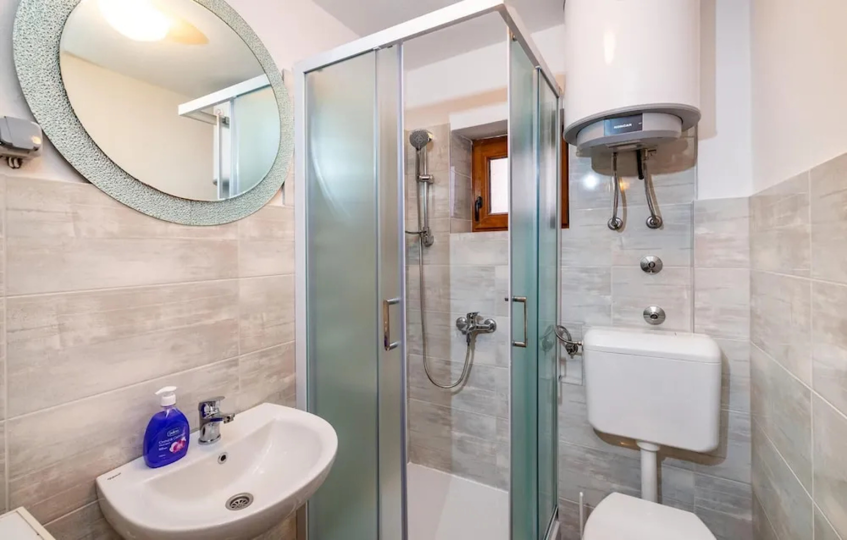 Stunning Apartment in Razanac With 2 Bedrooms and Wifi