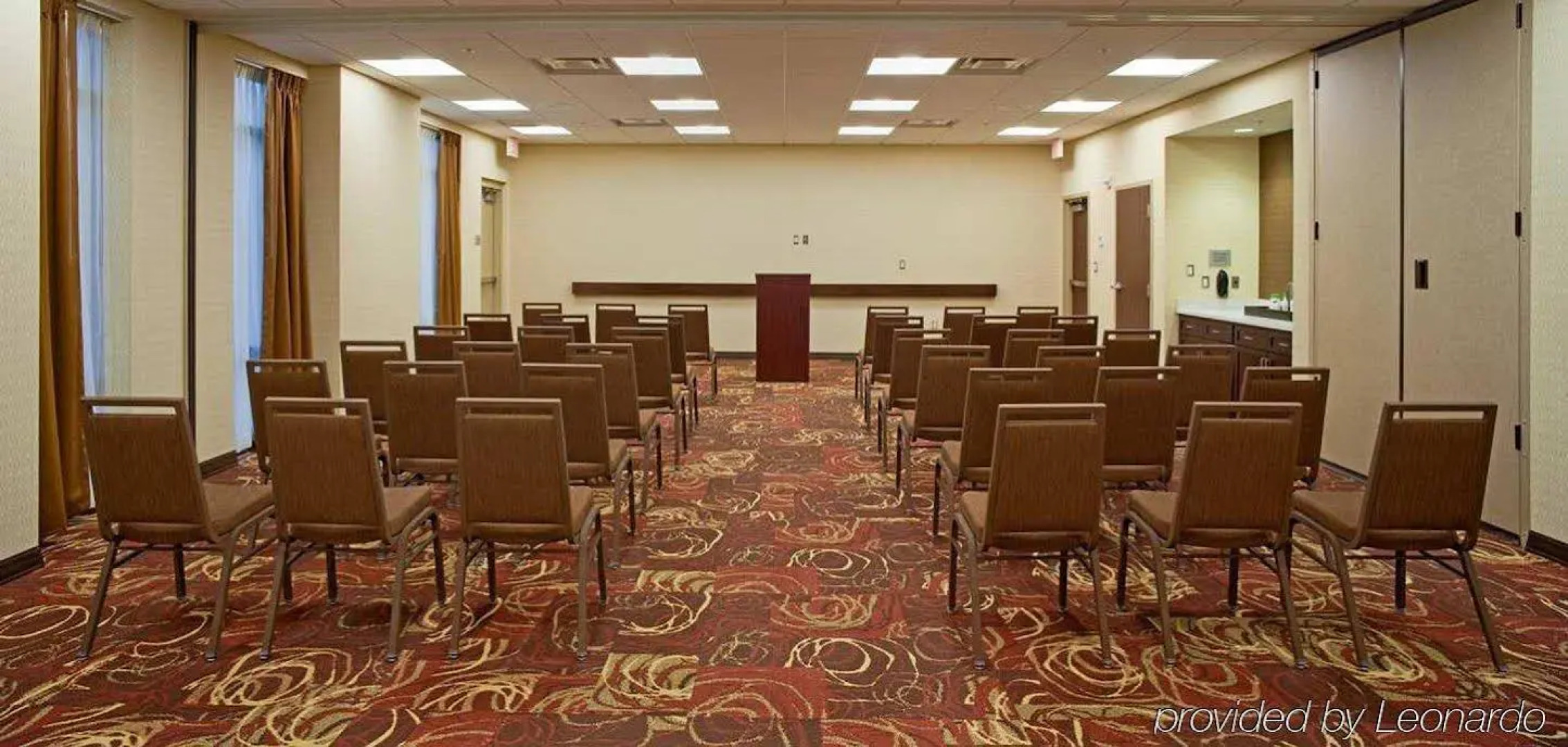 Hampton Inn & Suites Pittsburgh/Waterfront-West Homestead