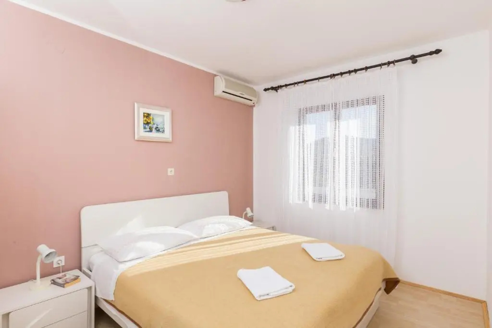 Apartment & Rooms Villa Katarina