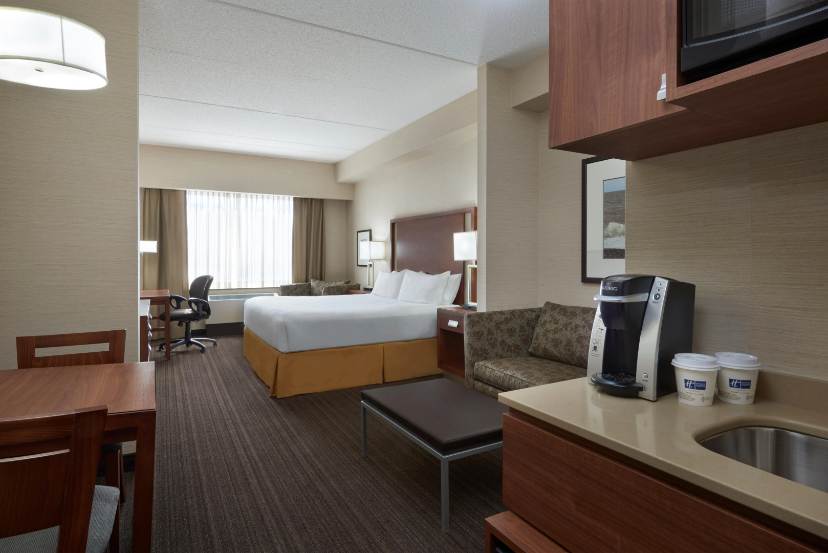 Holiday Inn Express & Suites Vaughan-Southwest by IHG
