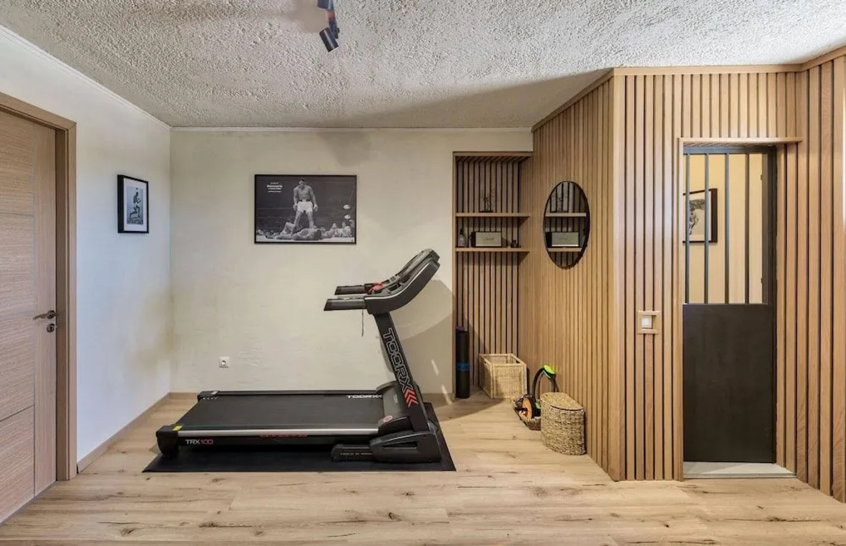 Pasithea Elegant Villa