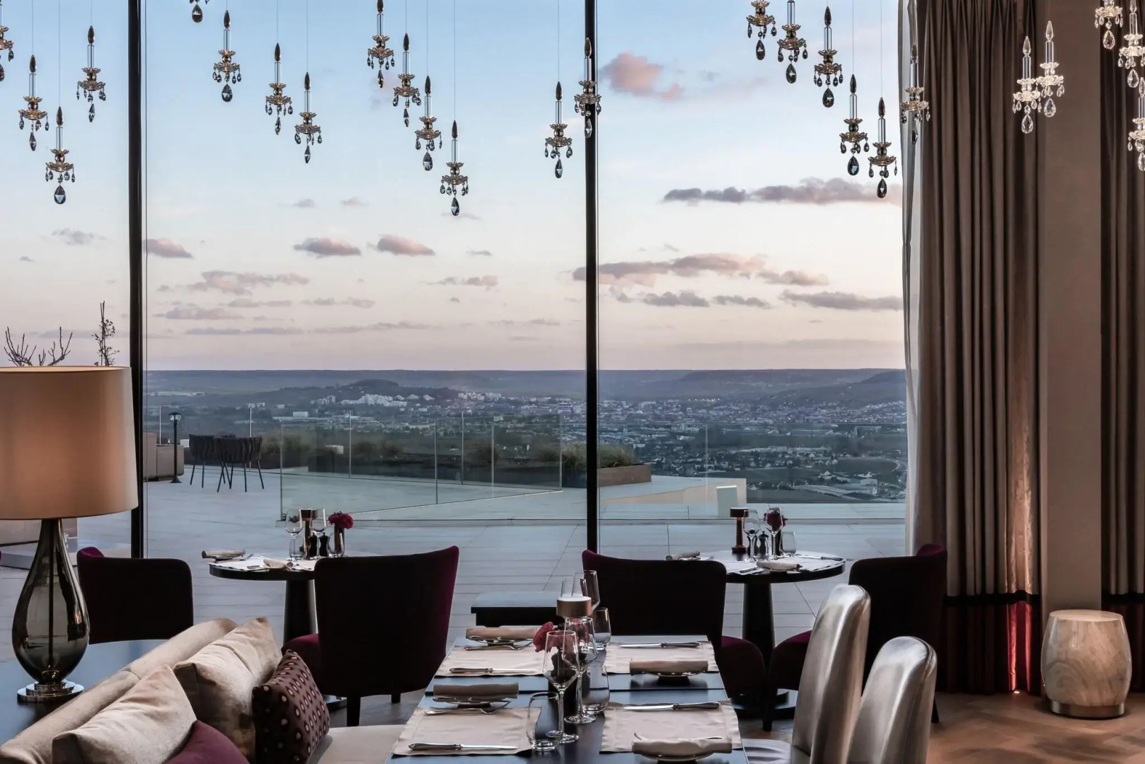 Royal Champagne Hotel & Spa