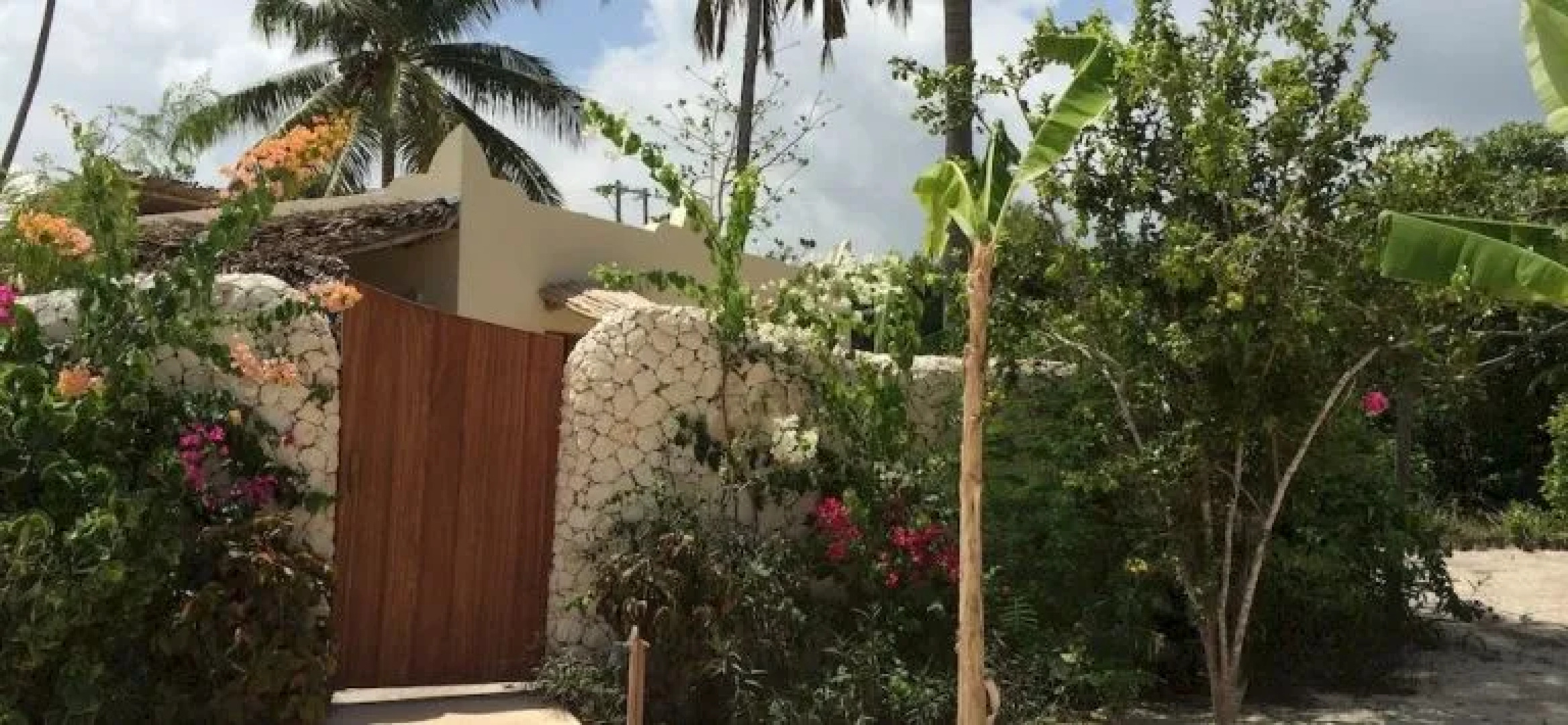 Zanzibar Garden Villa