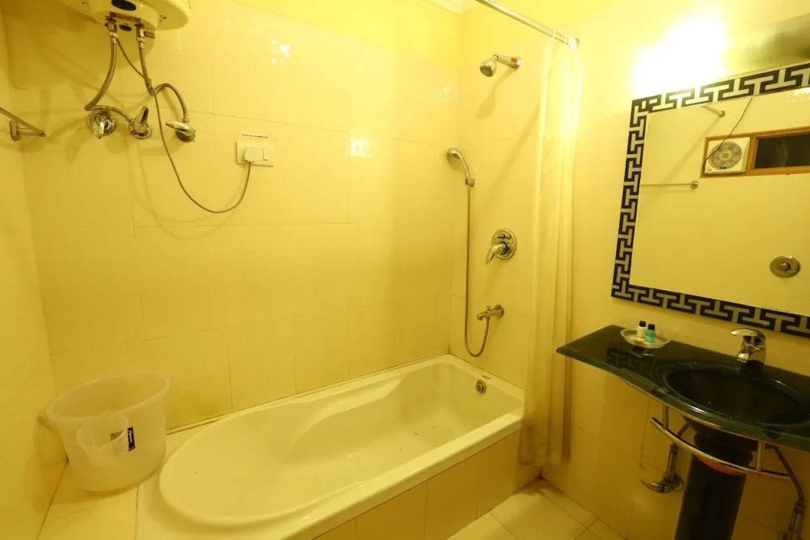 Hotel Samdupling Himalayan Brothers