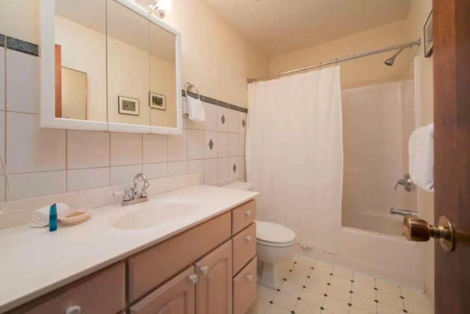 JHRL - Slope-side Four Seasons 1 #1 Condo - Walk to Tram