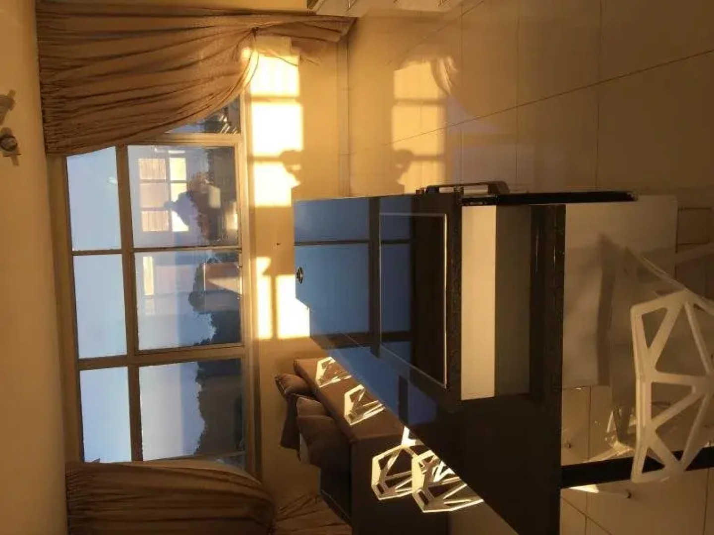 Shangri La Holiday Flats