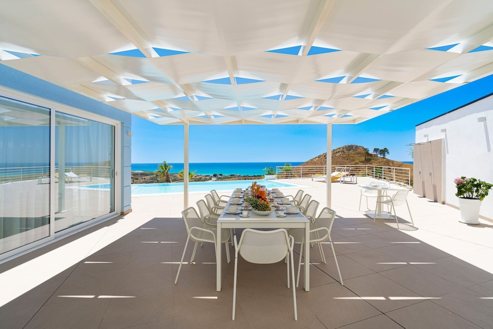 Splendid Villa With Exclusive Jacuzzi Pool and Large Panoramic Terraces