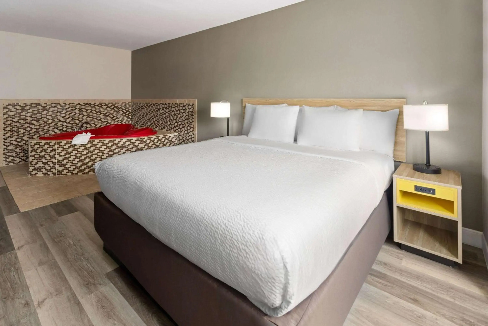 Days Inn By Wyndham Jackson Downtown