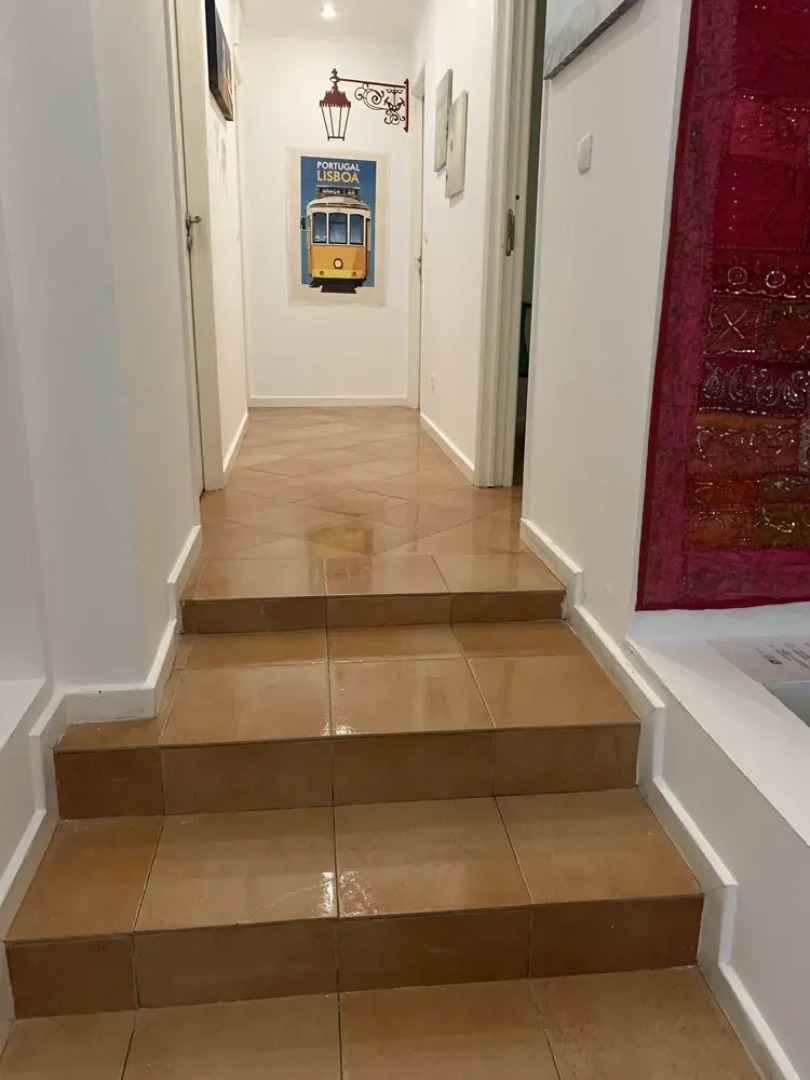 House and Rooms in Lisbon