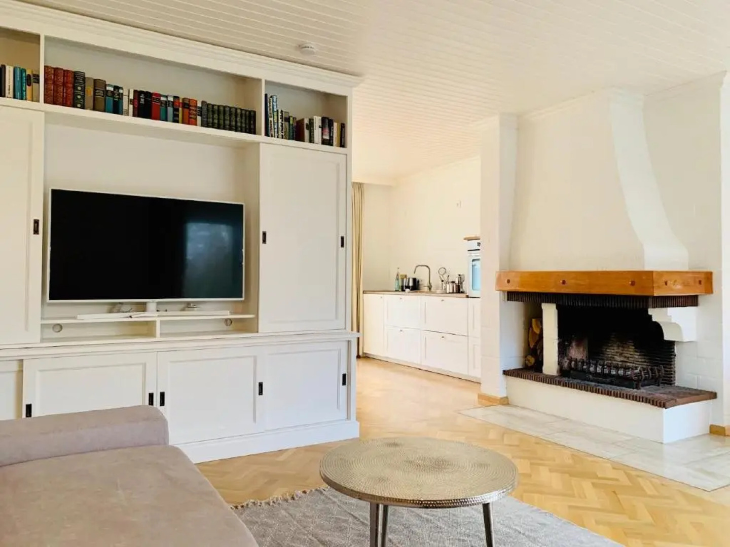 FUNCKyHOME Apartments