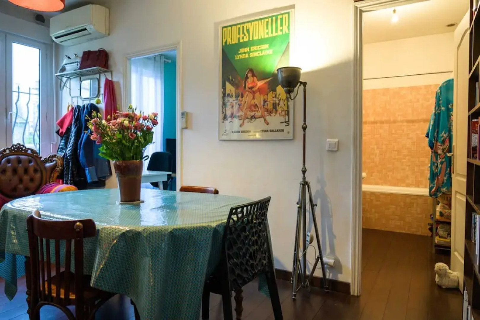 Nice house with garden to visit Paris