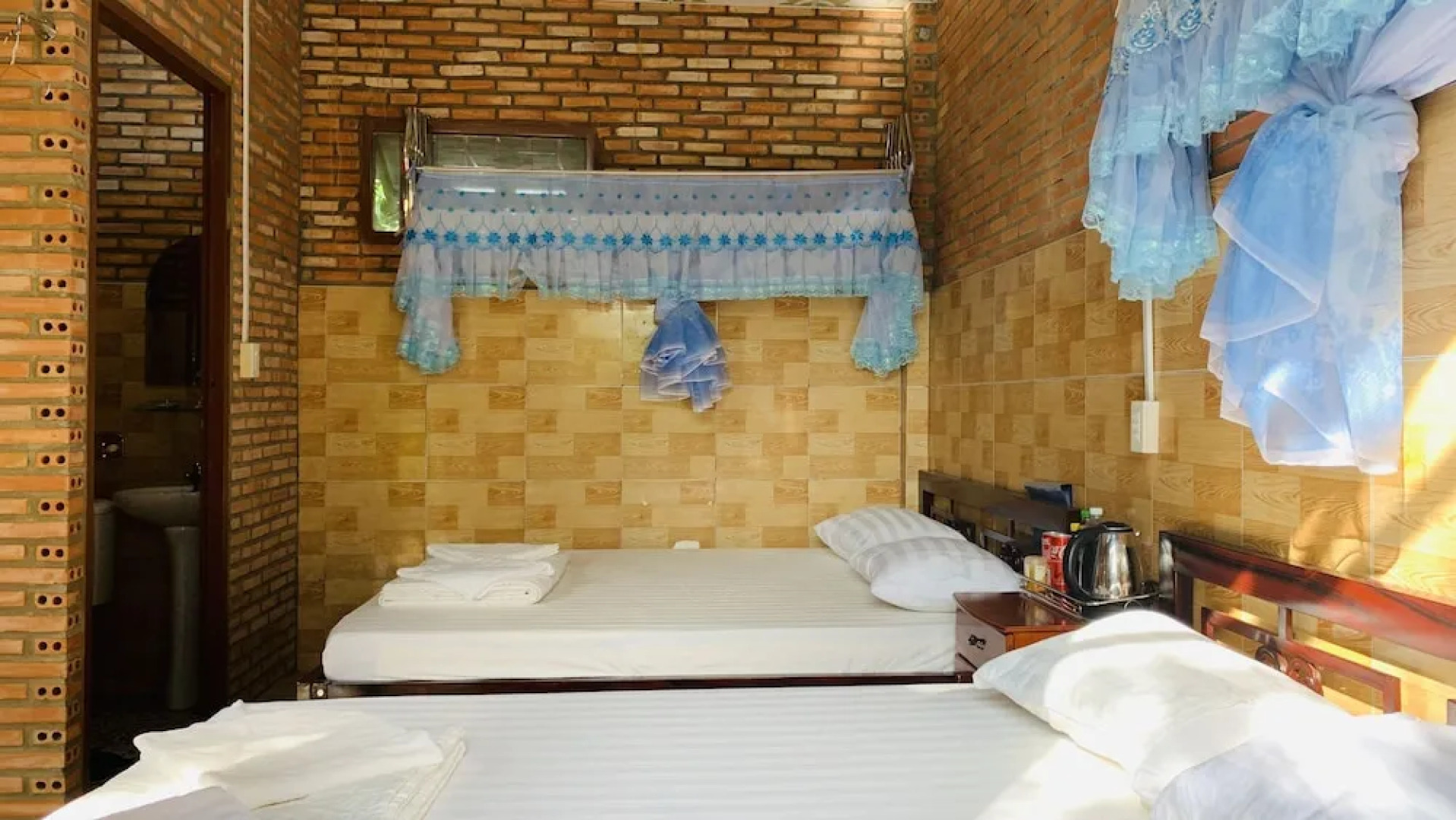 Gibbon Singing Homestay