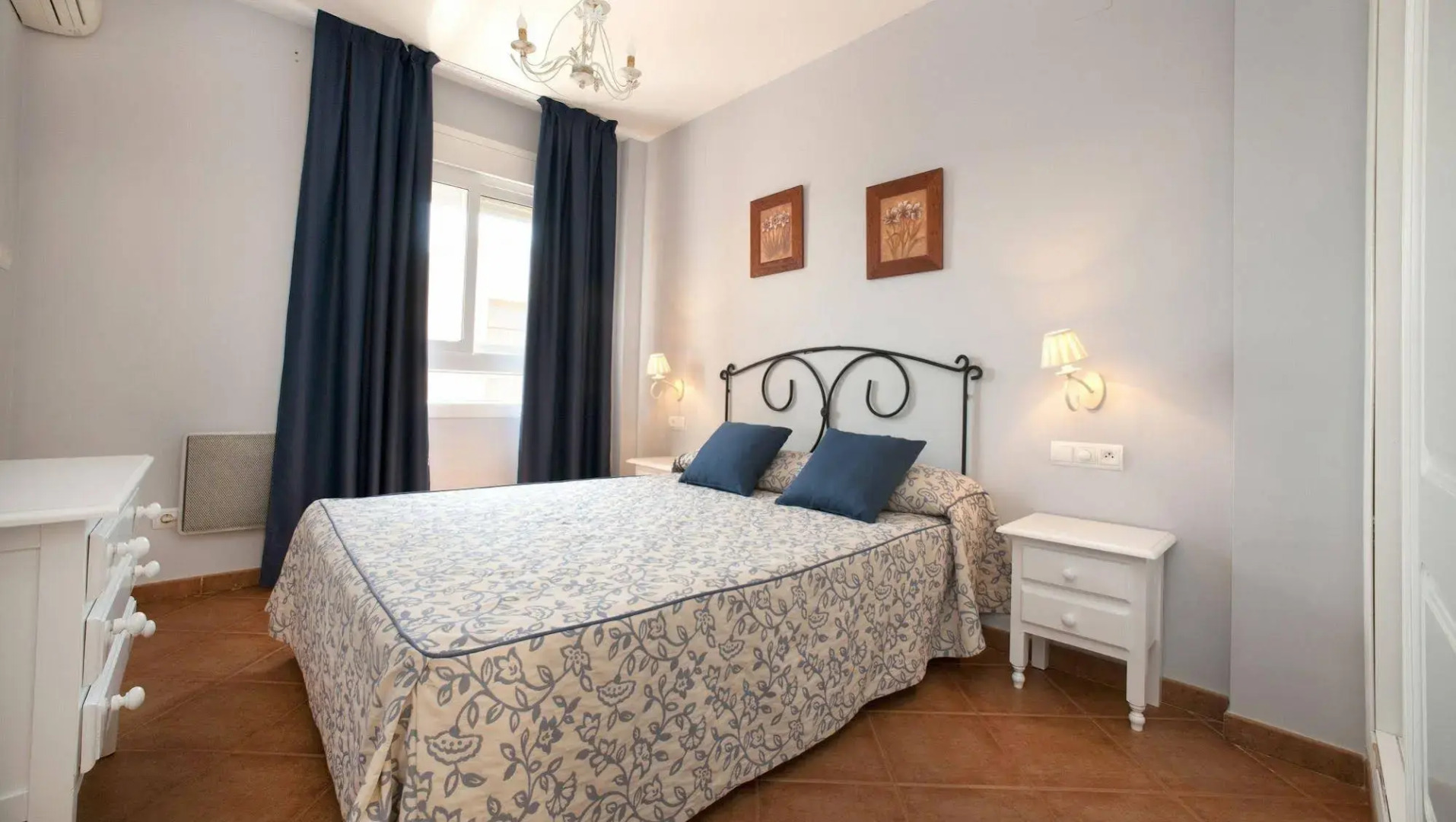 Leo Isla Canela Selection