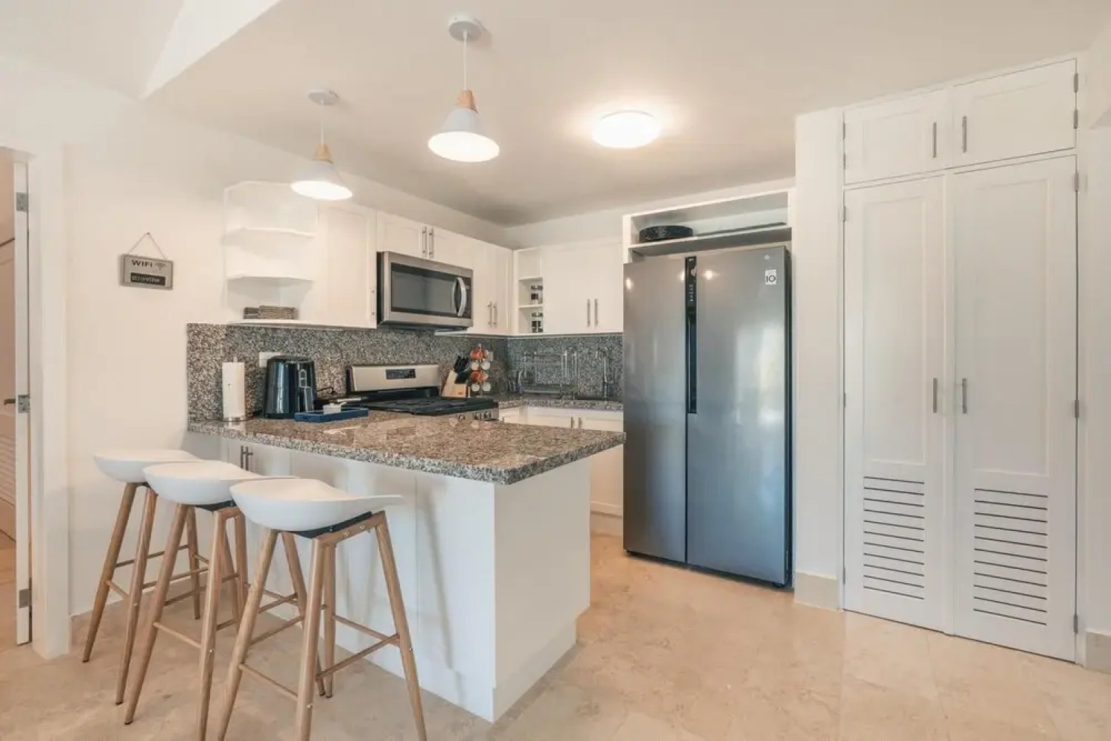 Fresh and Chill Villa at Green one w Private Pool