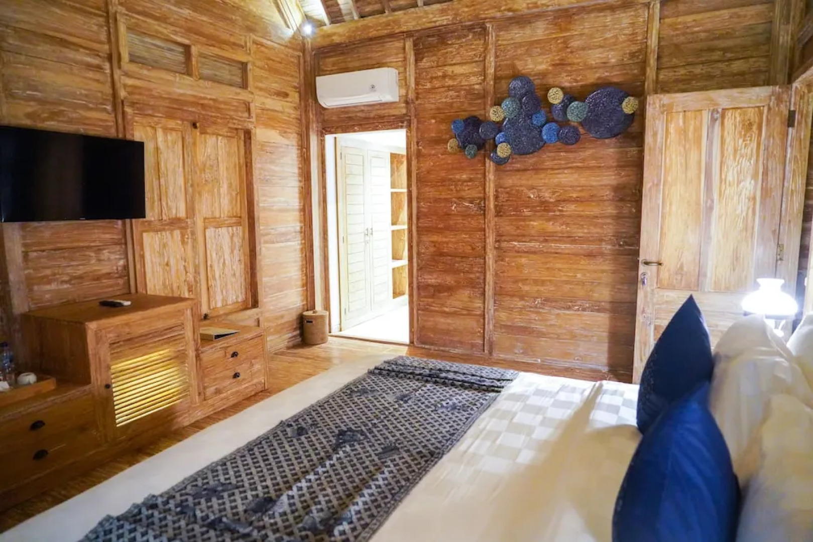 Abian Taksu Suite & Villas