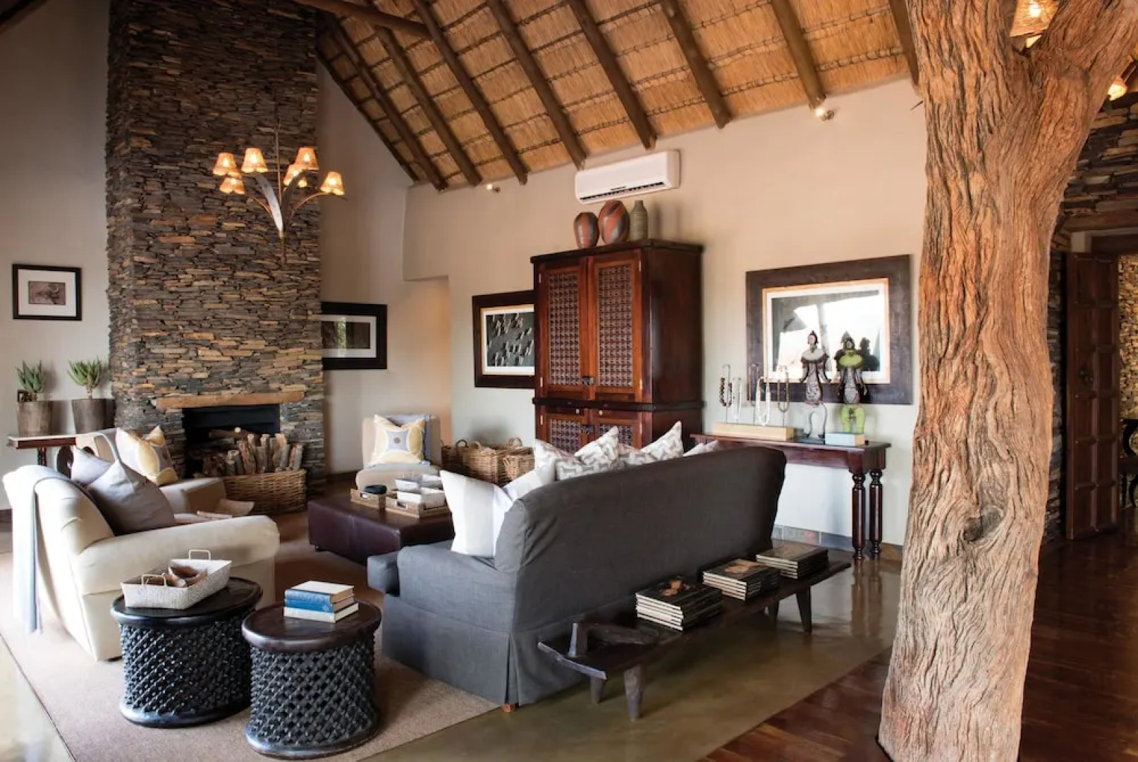 Madikwe Hills Private Game Lodge