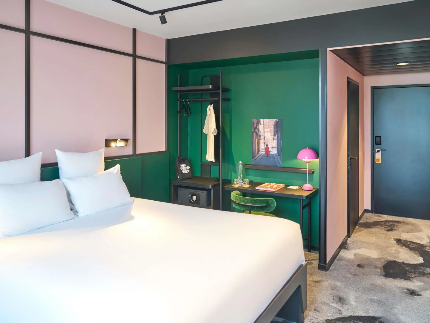 TRIBE Lyon Croix Rousse