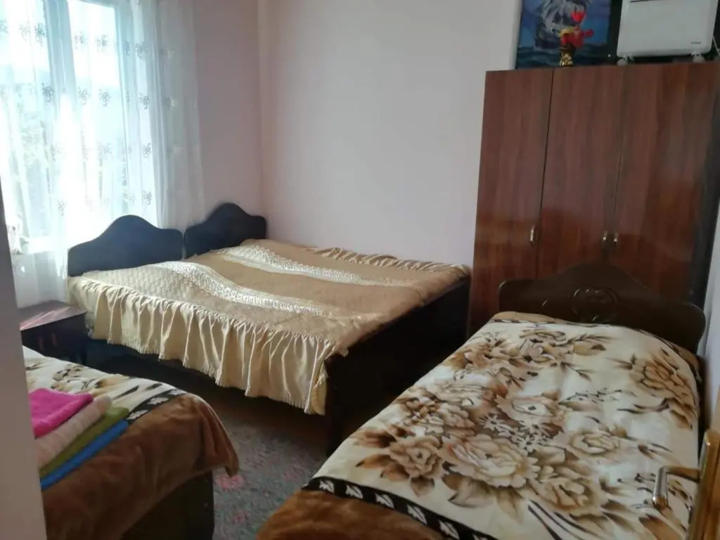 Txilaziri Guest House