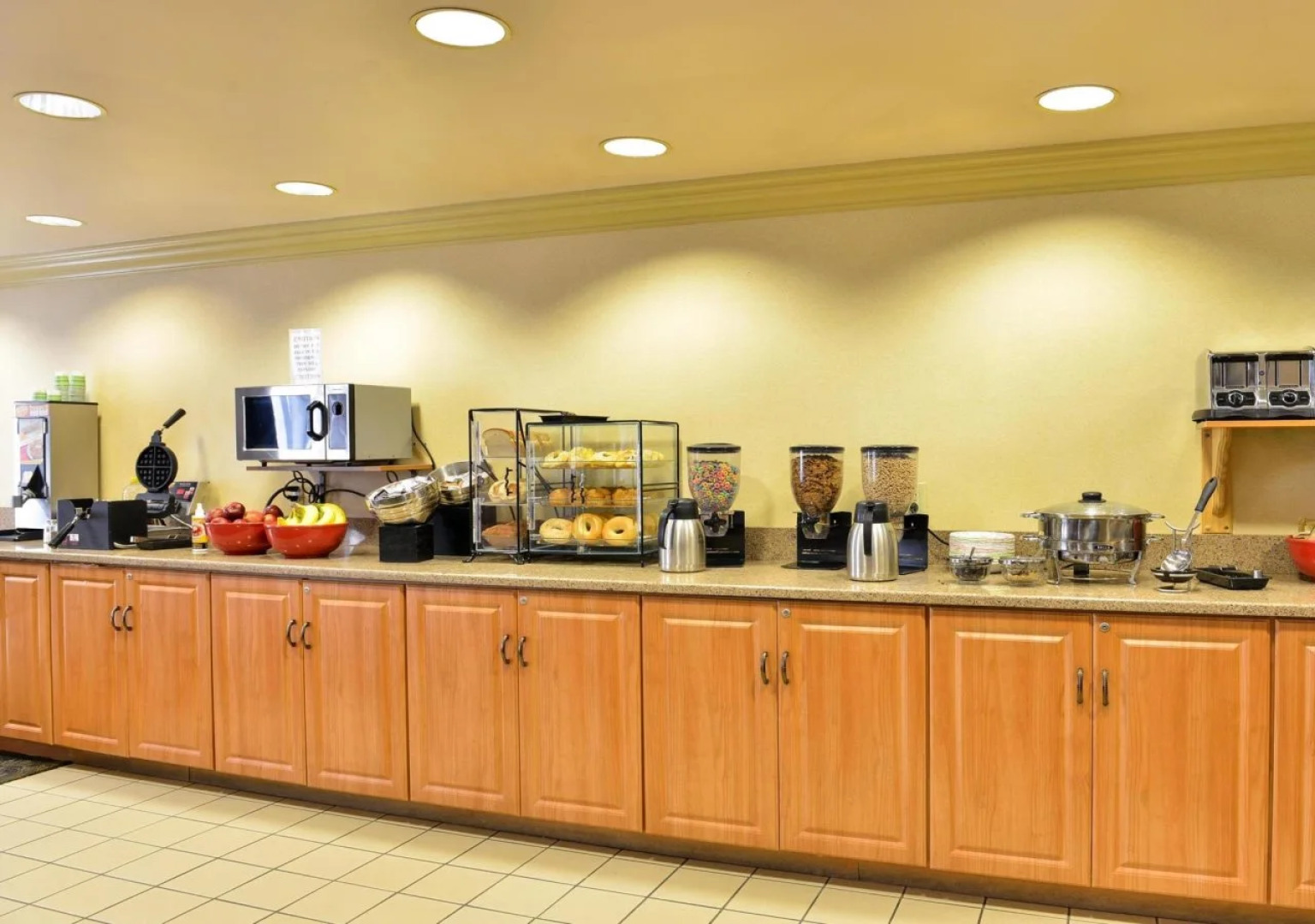 Red Roof PLUS+ Fort Myers