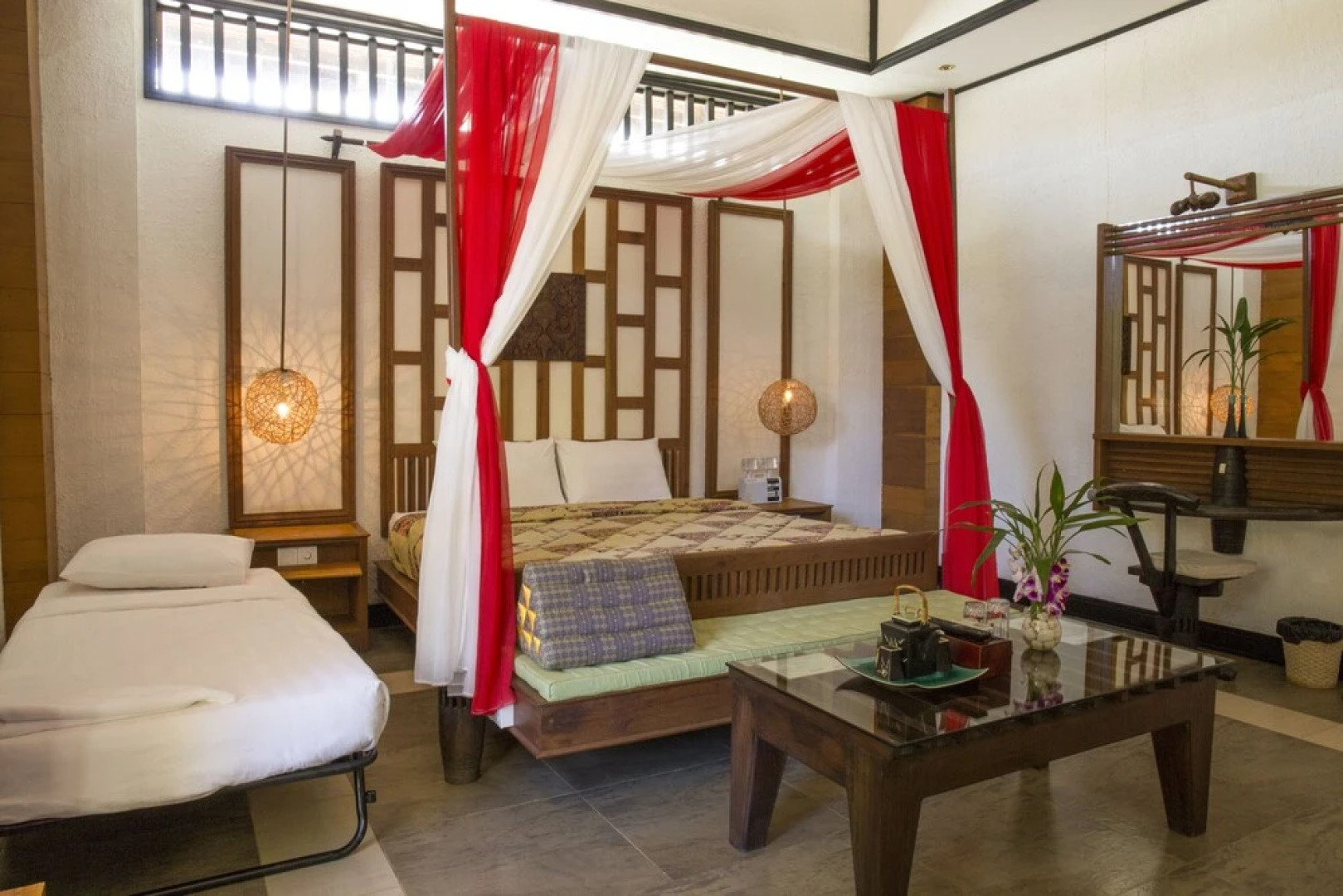 Romduol Island Chalet