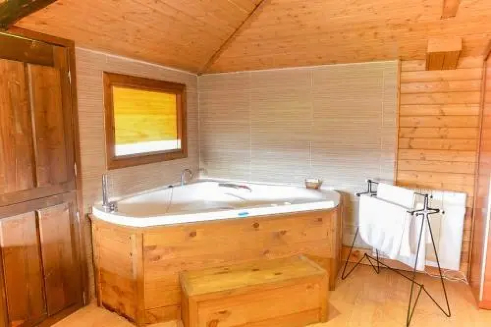 Hotel Rural Foncubierta