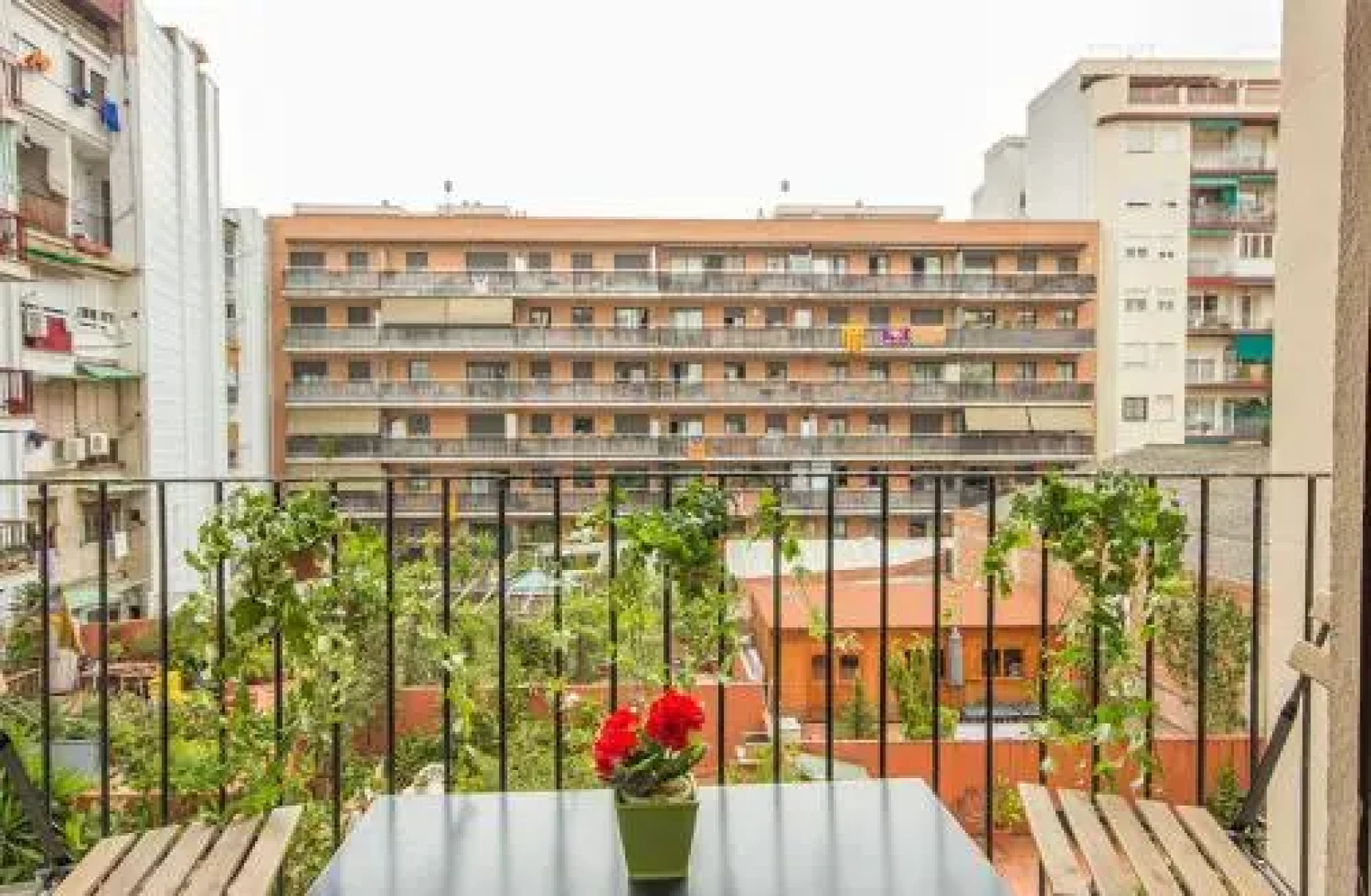 Sagrada Familia Apartment