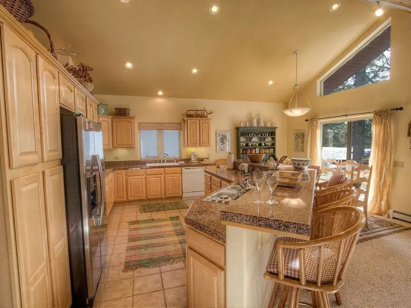 Luxurious Lower Tyrolian Village 3 Br chalet by RedAwning