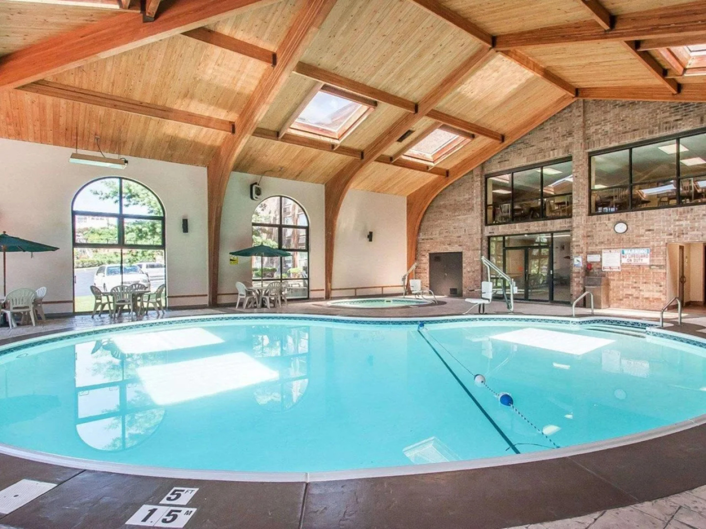 Comfort Inn at Thousand Hills