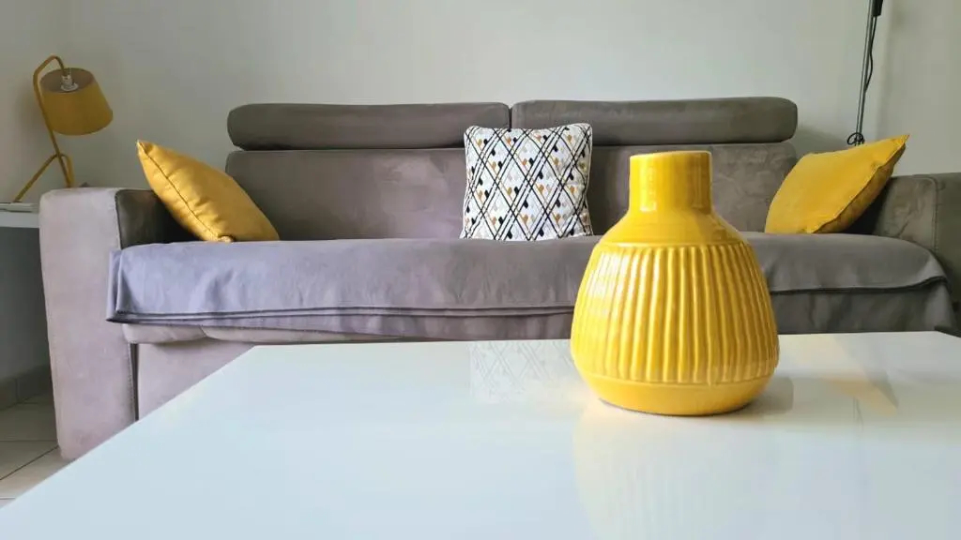 Nouveau ! Studio meublé, moderne, idéalement situé