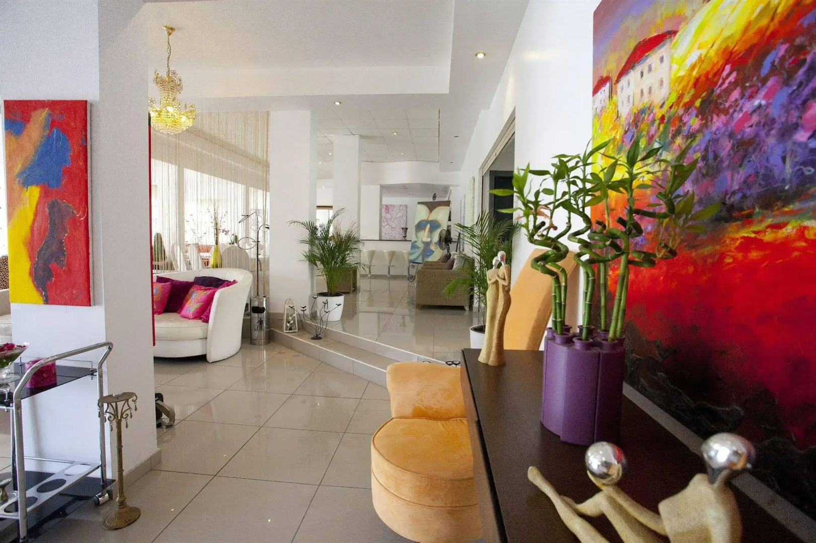 The Palms Hotel Apartments