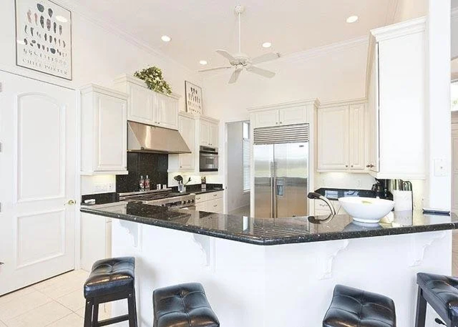 Bahama Mama 4 Br home by RedAwning