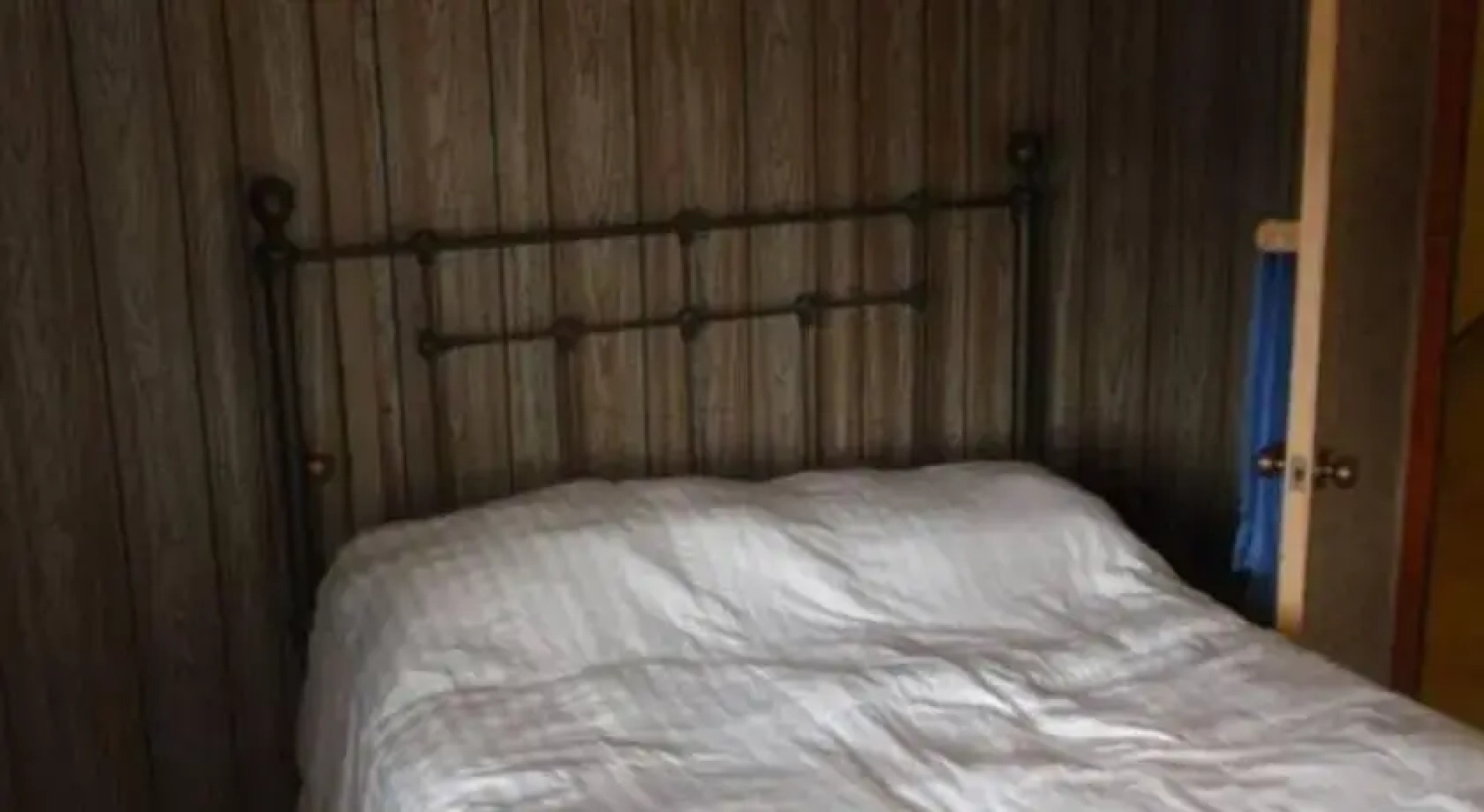 Island Mansion on Ocean Front with Swimming Pool