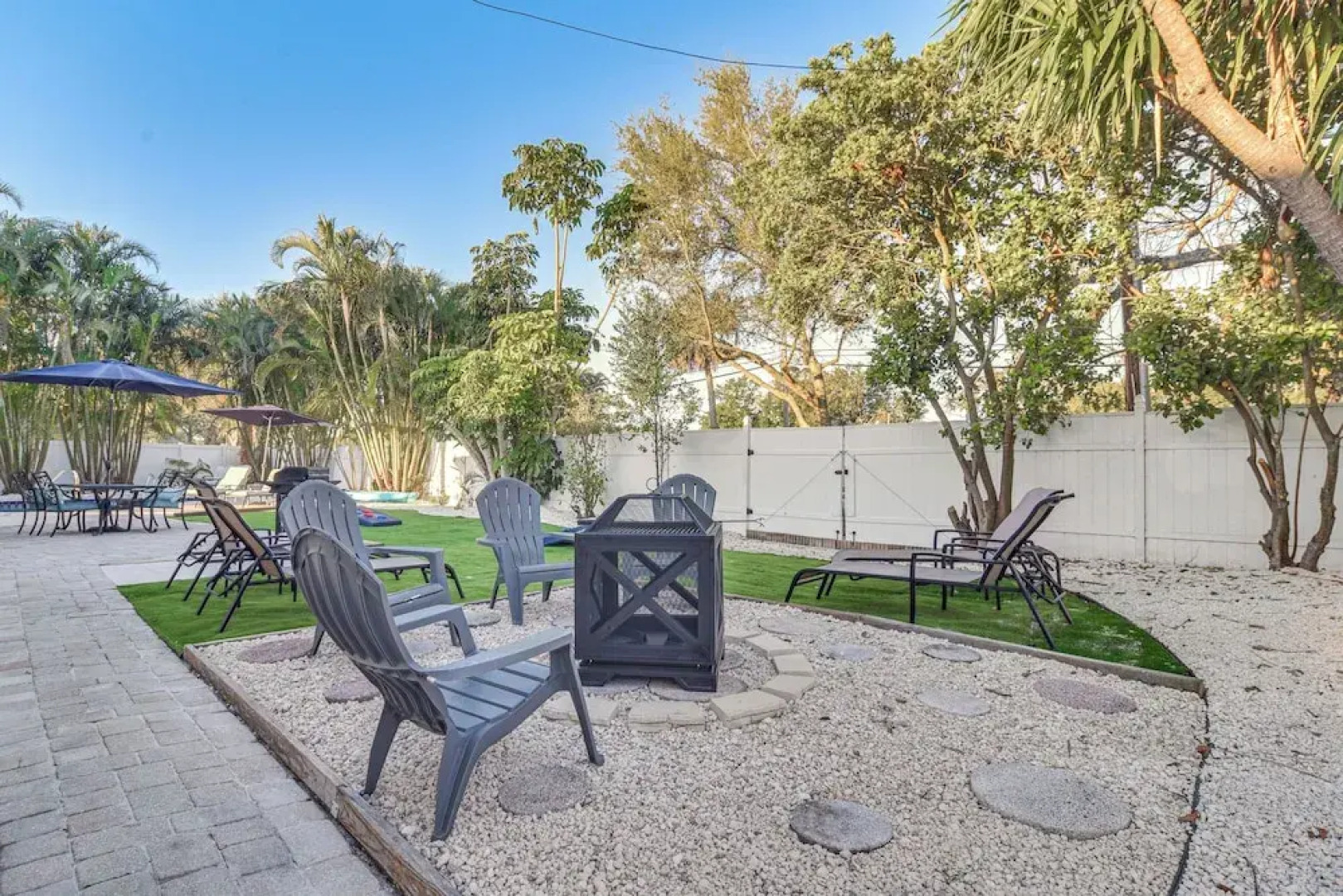 2 Mi to Beach: Home w/ Pool, Grill & More in Largo