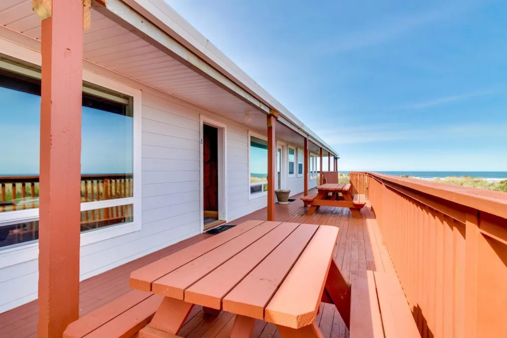 Getaway Oceanfront Lodging