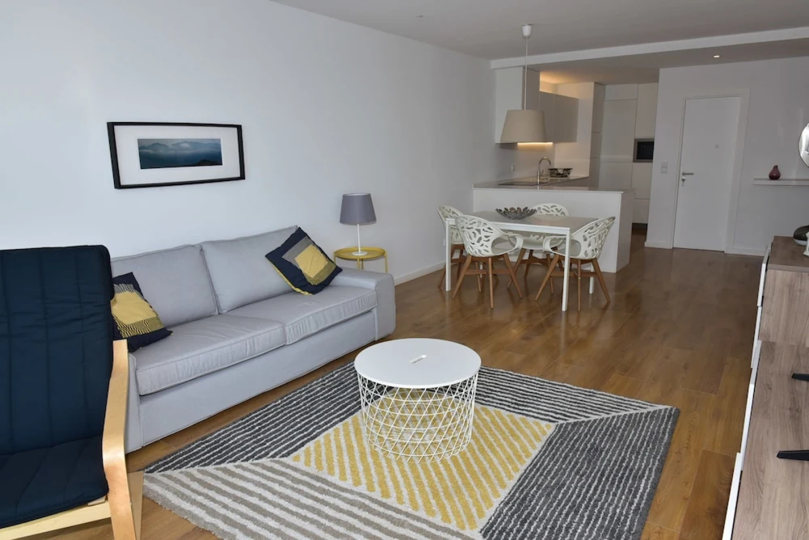 Xenon urban apartments