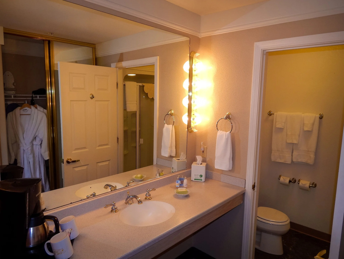 North Cliff Hotel