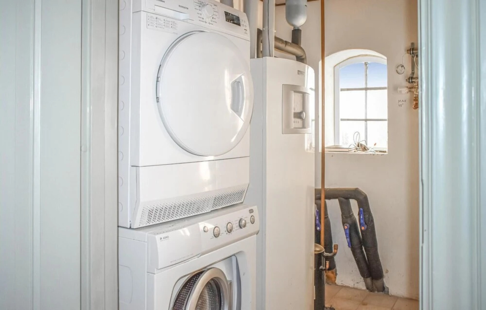 Amazing Home in Staffanstorp With Wifi and 8 Bedrooms