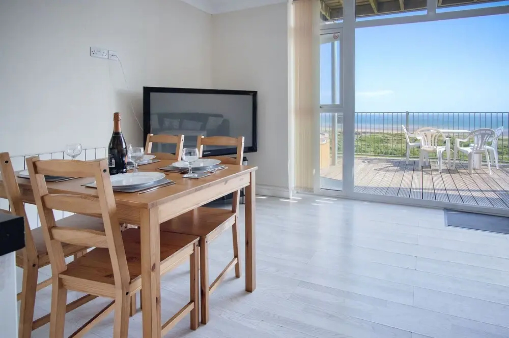 Seafarer - 2 Bedroom Apartment - Pendine