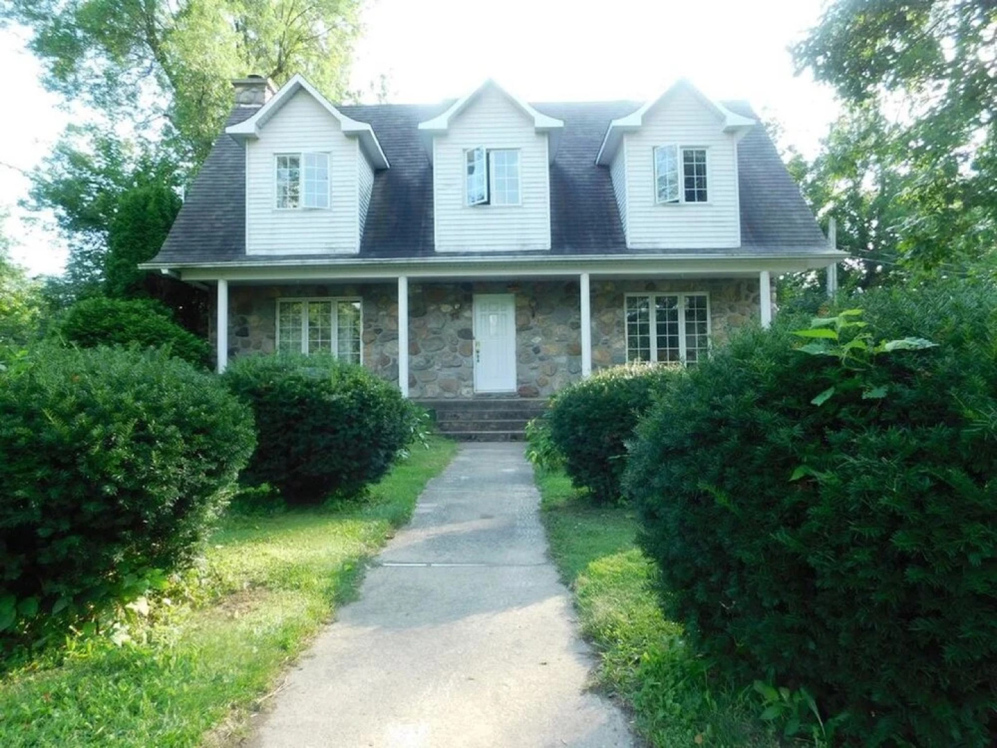 House With 3 Bedrooms in Carignan, With Enclosed Garden and Wifi