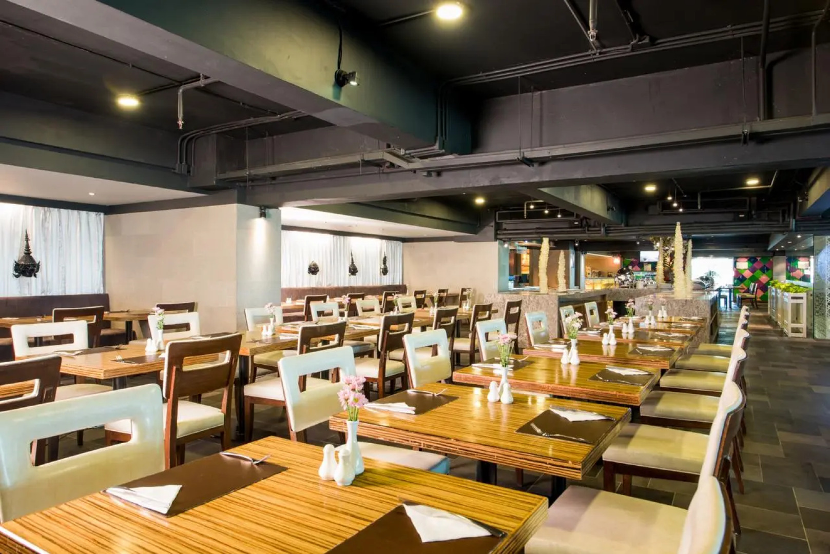 Отель Furama Silom Bangkok Hotel